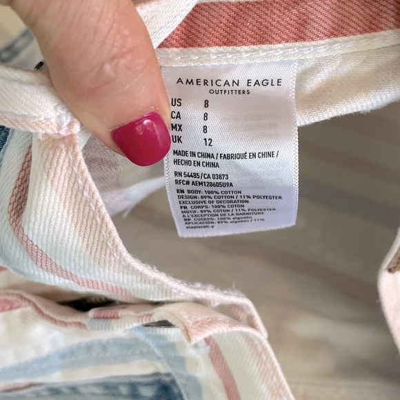 NWOT American Eagle Striped Cut-off Shorts with Patch Pockets Size 8 - Picture 4 of 6